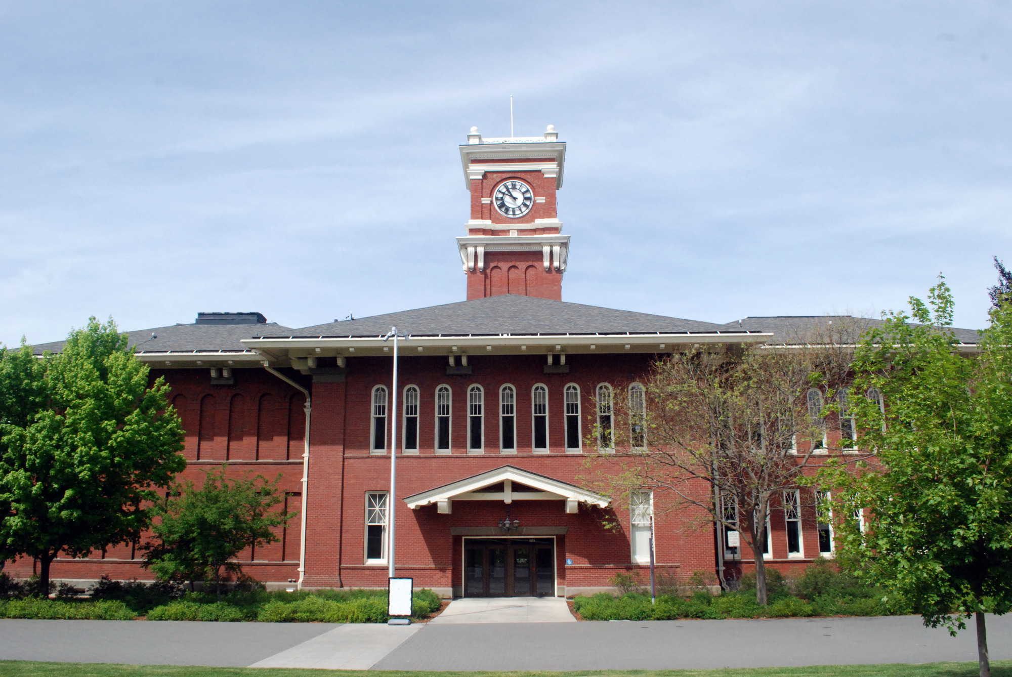 video assignment university Bryan Clock Tower at Washington State University