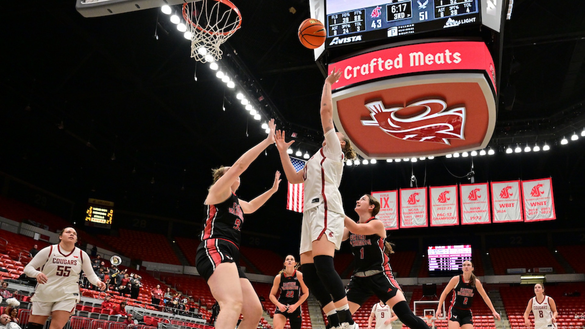 25_12_10 WSU WBB Charlotte Abraham floats up a shot against Eastern Washington