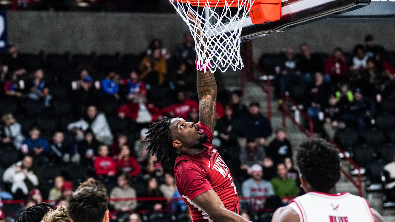 Emmanuel Ugbo scores against Eastern Washington, Dec. 17, 2025