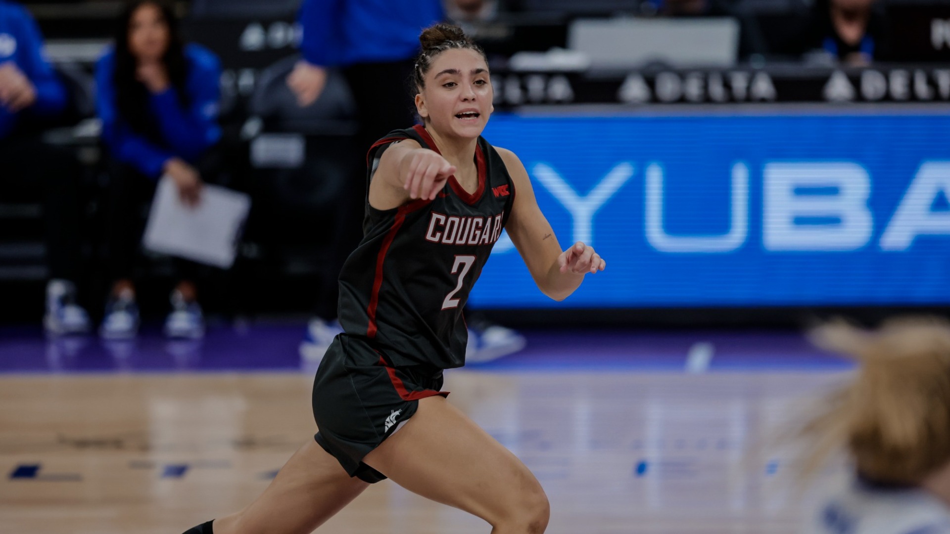 25_12_3 WSU WBB Eleonora Villa runs up court against BYU