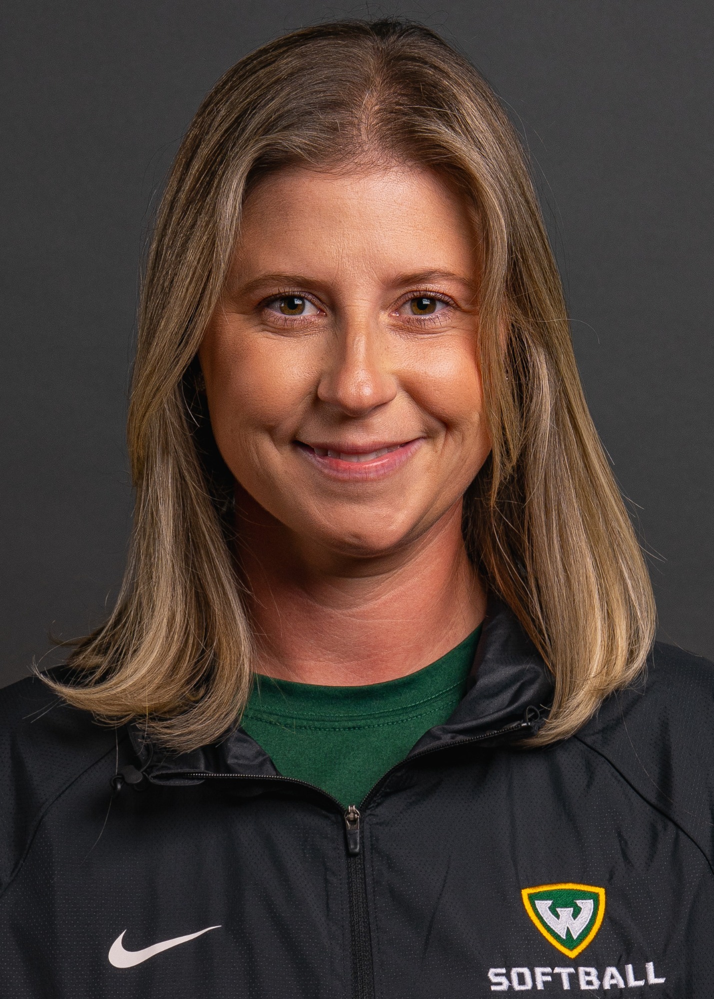 Nicole Tines Headshot