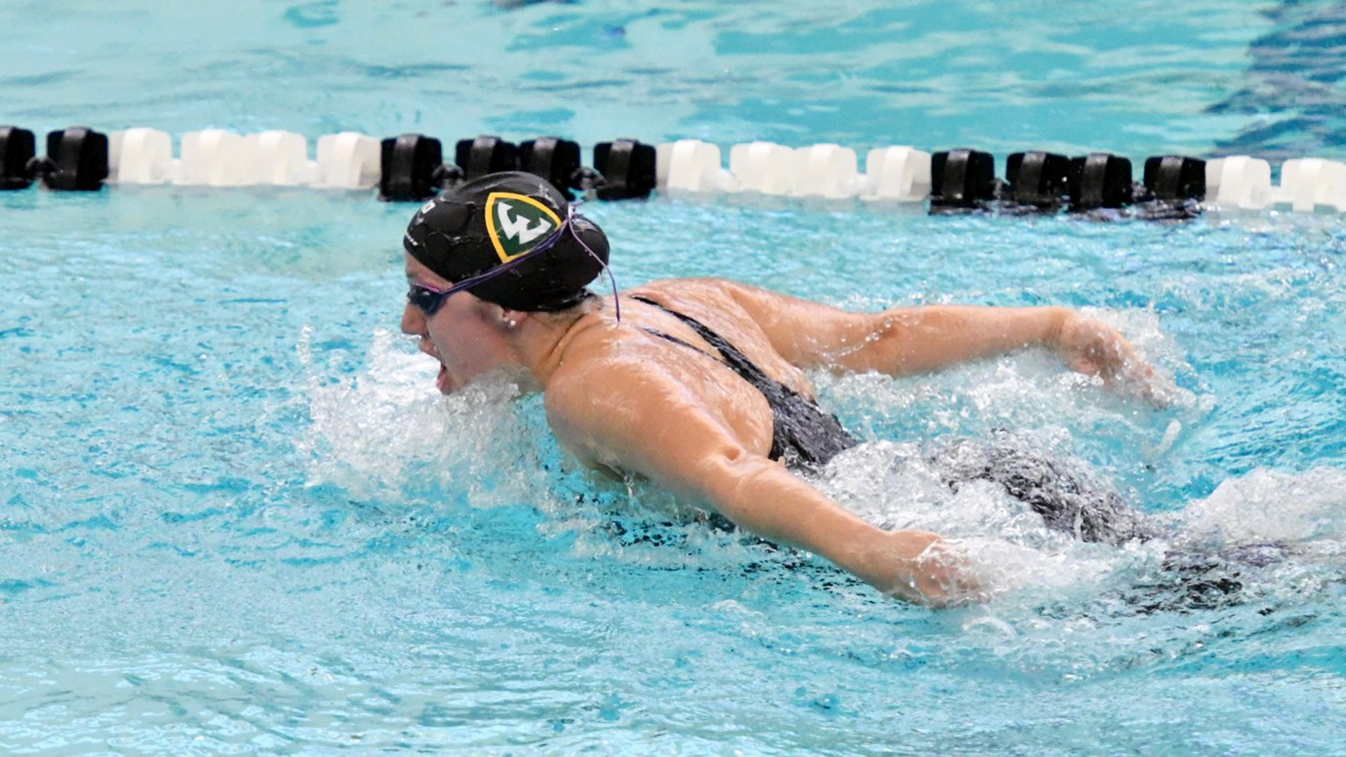 Elly Belmore - 2025-26 at Oakland