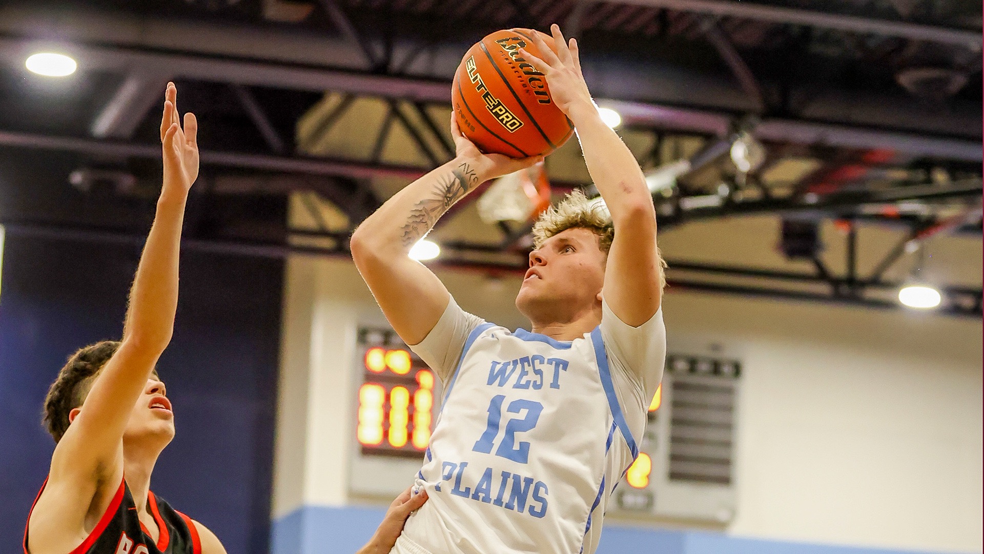 MBB Kaden Hooker