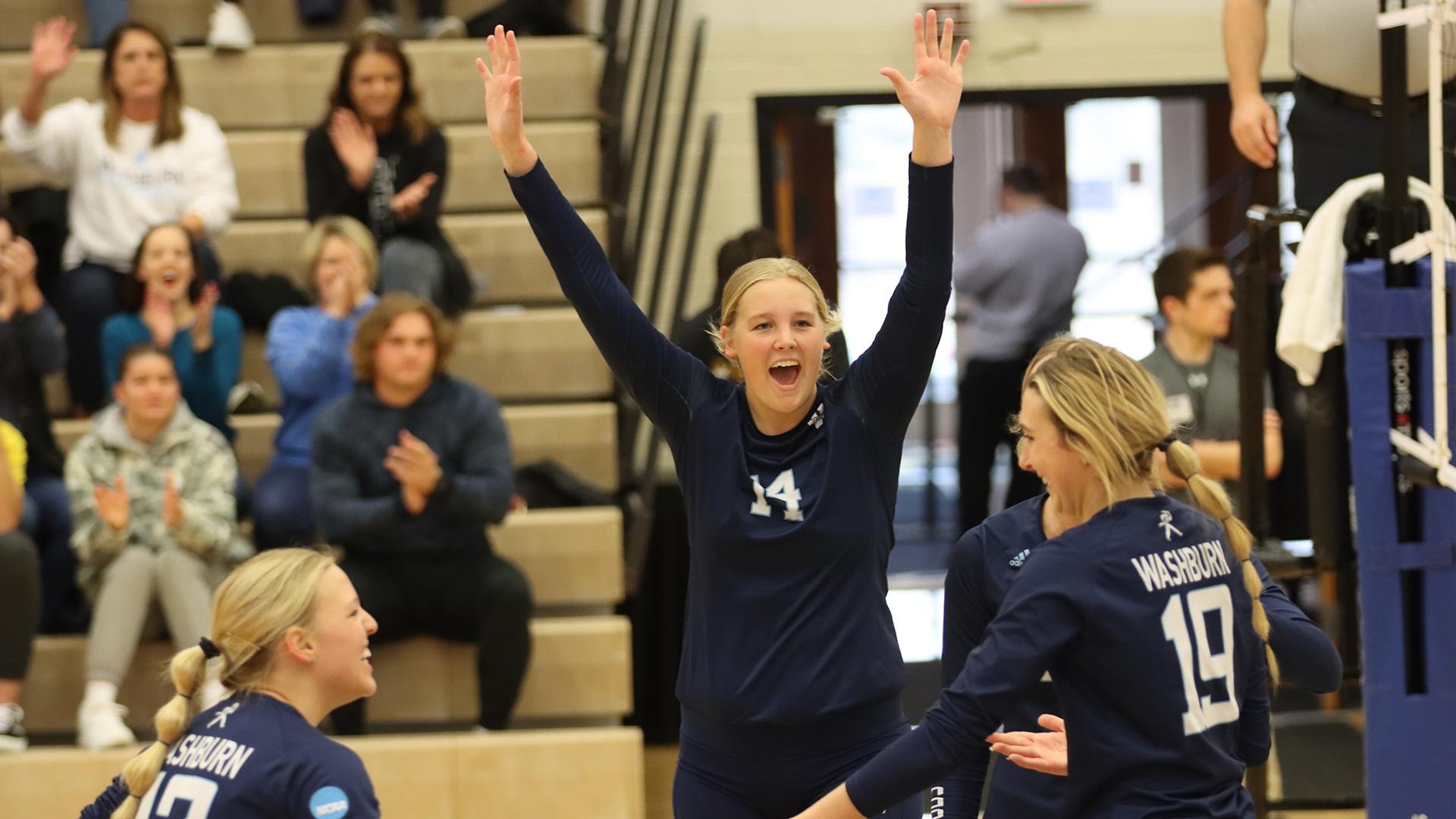 Ella Waters 2022 Volleyball Washburn University Athletics