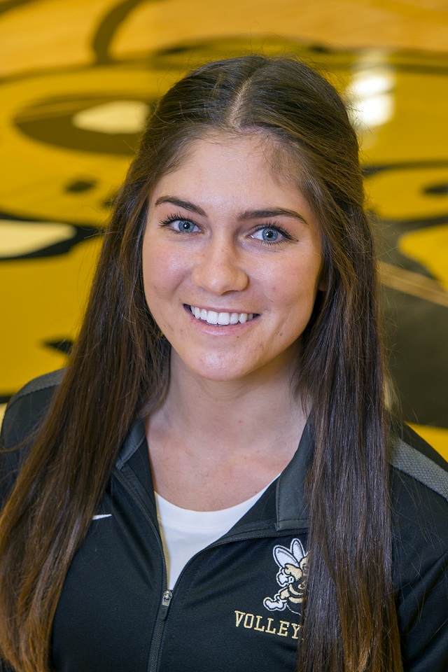 2017 VB Student Assistant Brenna Barker