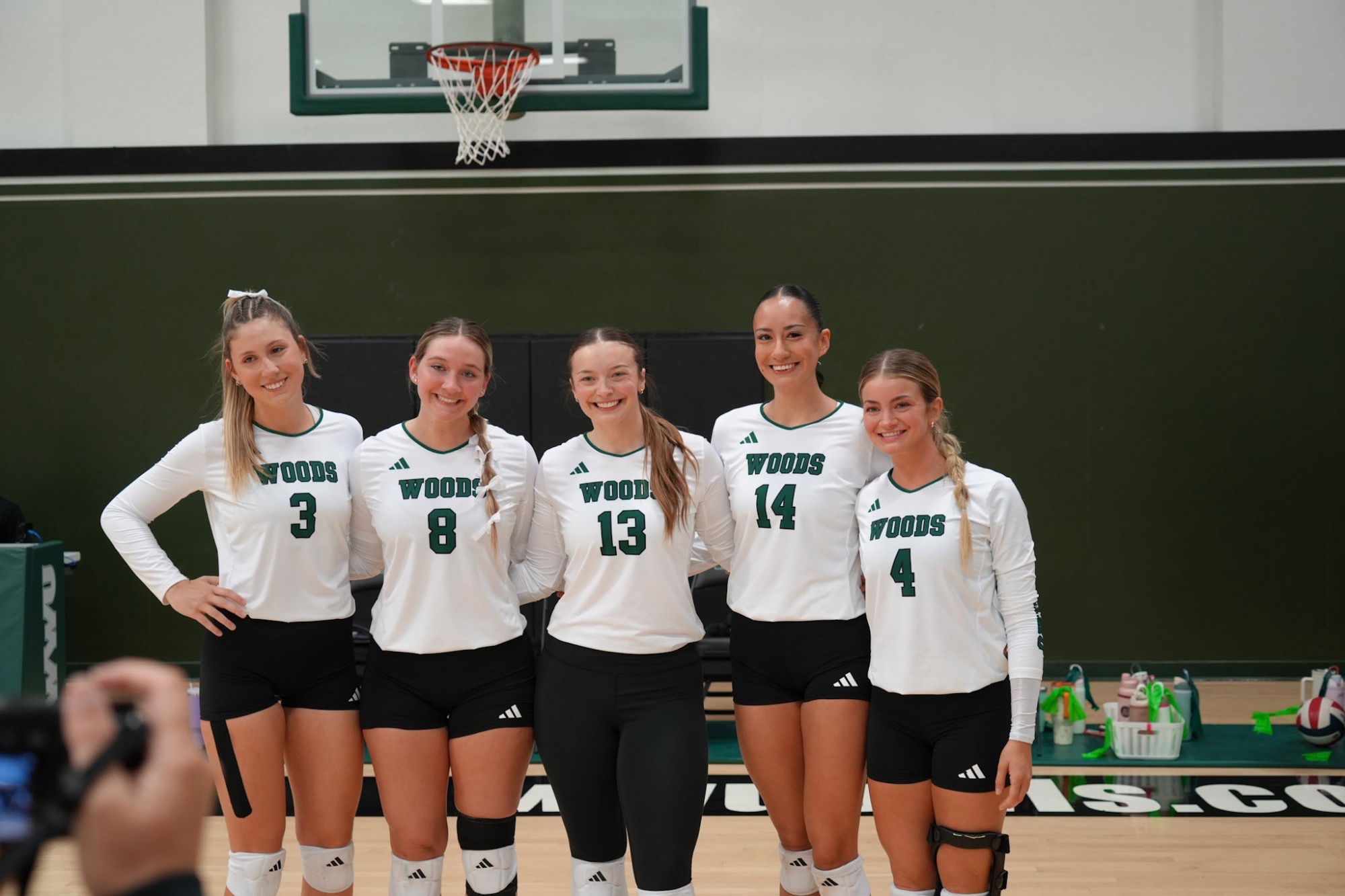 owls sweep the pioneers