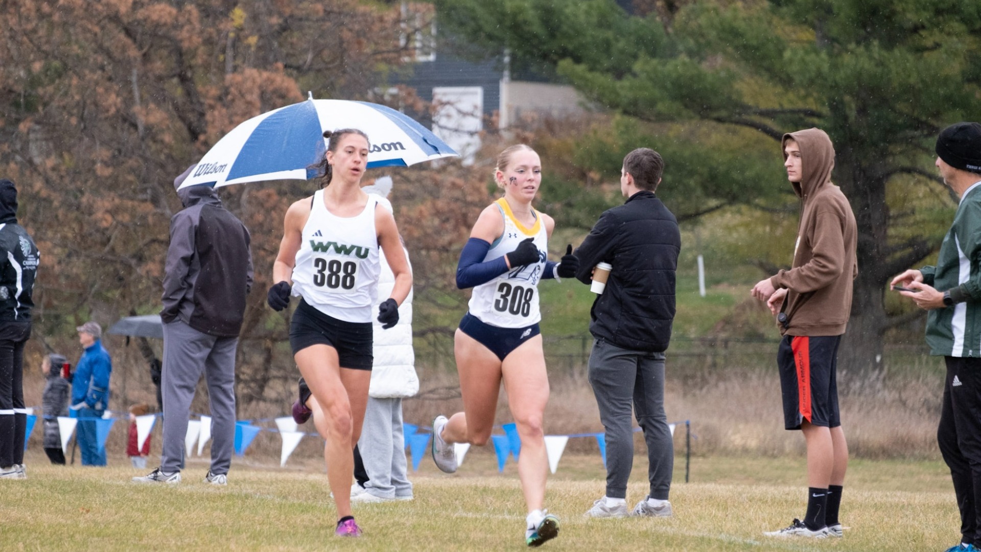 Owls Finish Fourth at Heart Championship