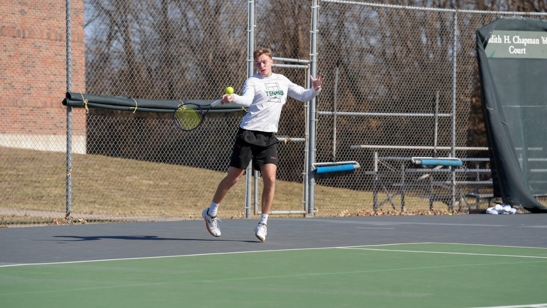 Woods Wallops Bulldogs