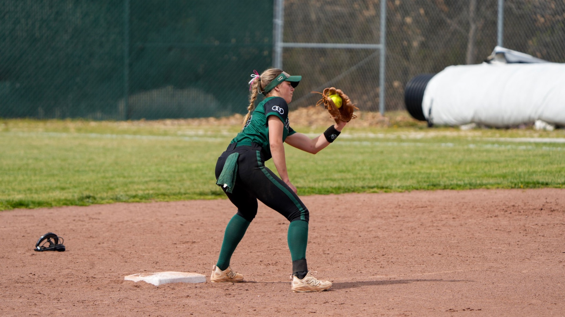 Woods Battles With Nationally Ranked Ravens