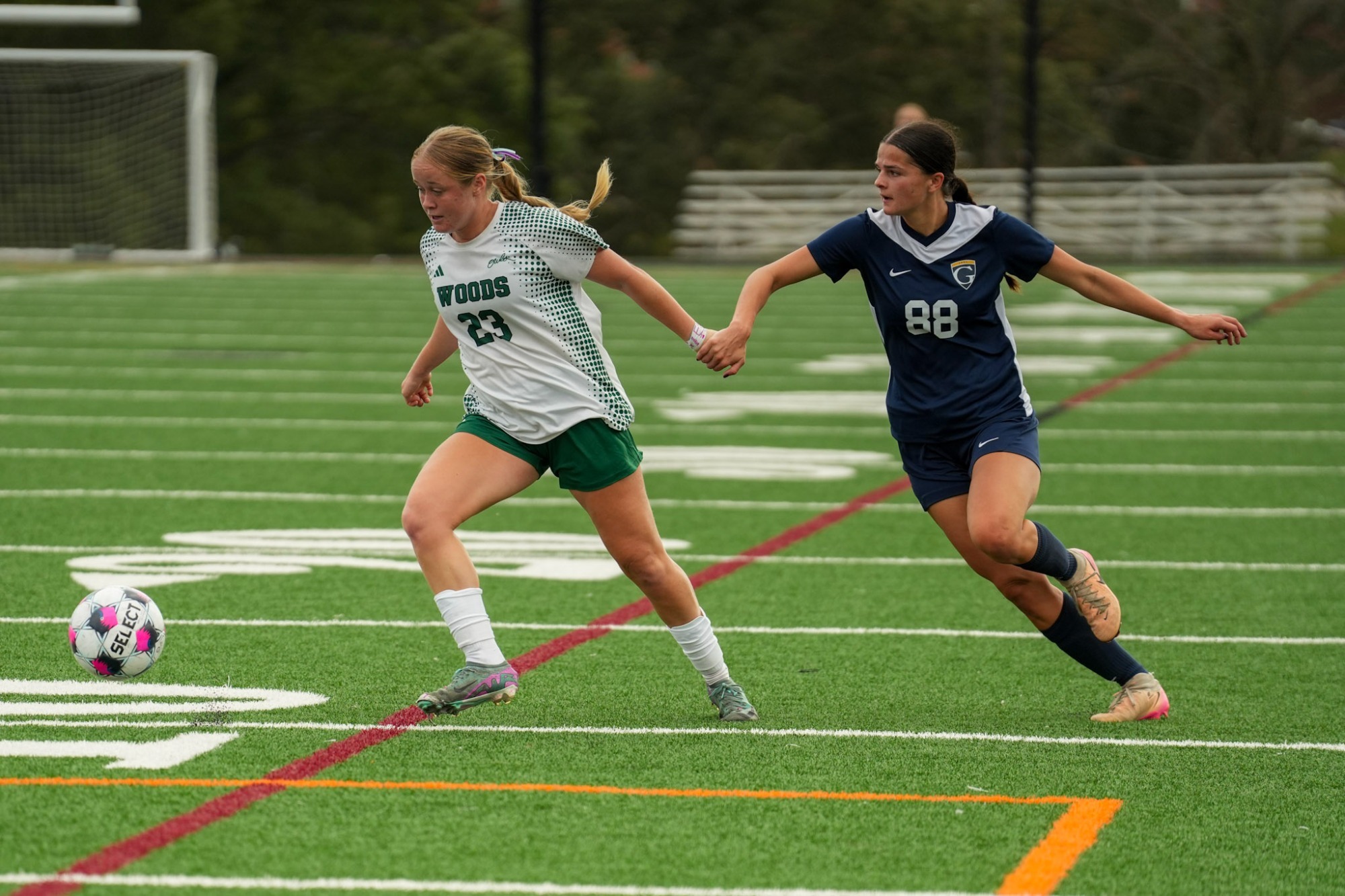 Graceland Defeats Owls