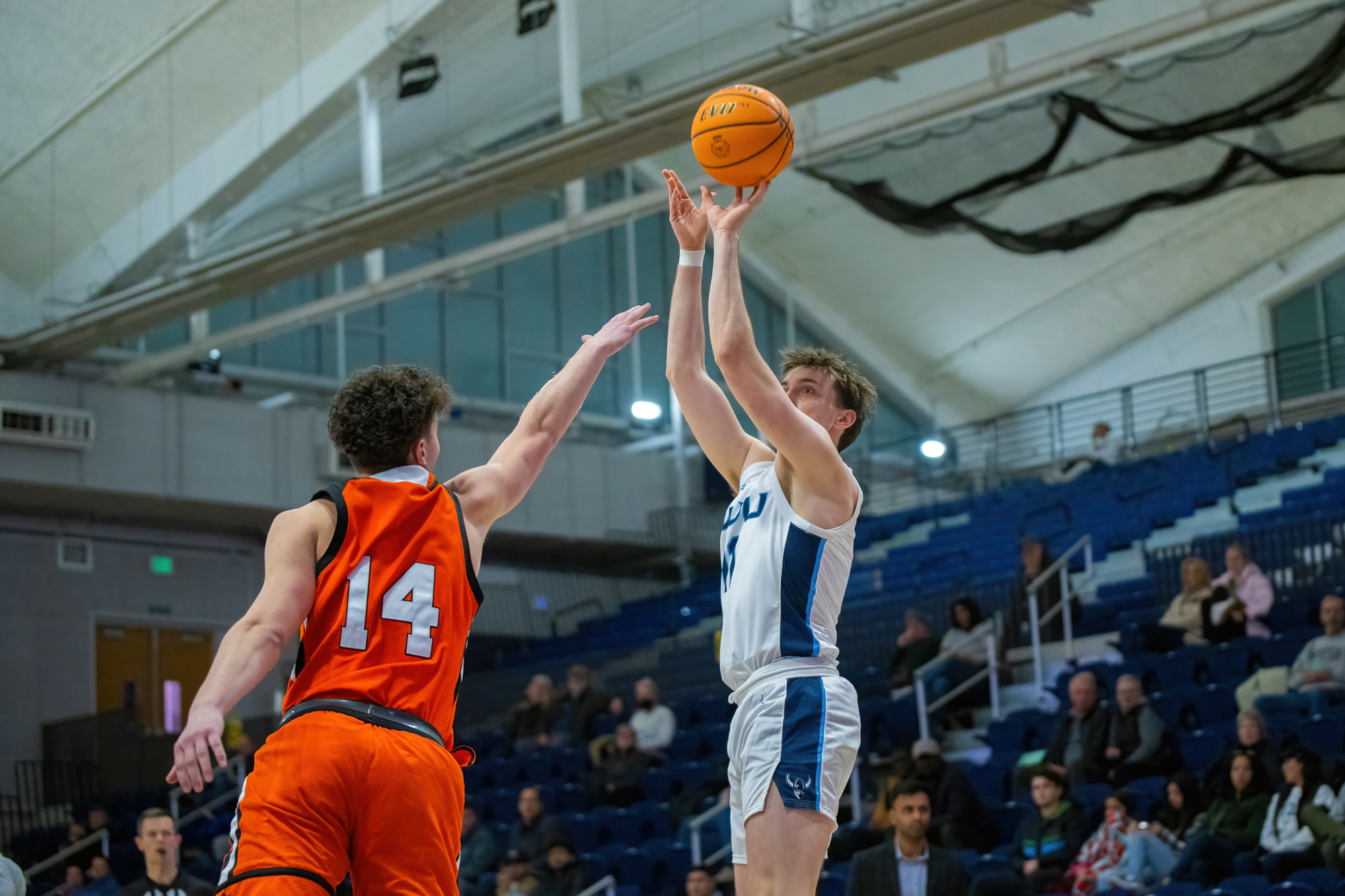 Lucas Holden Men's Basketball Western Washington University Athletics
