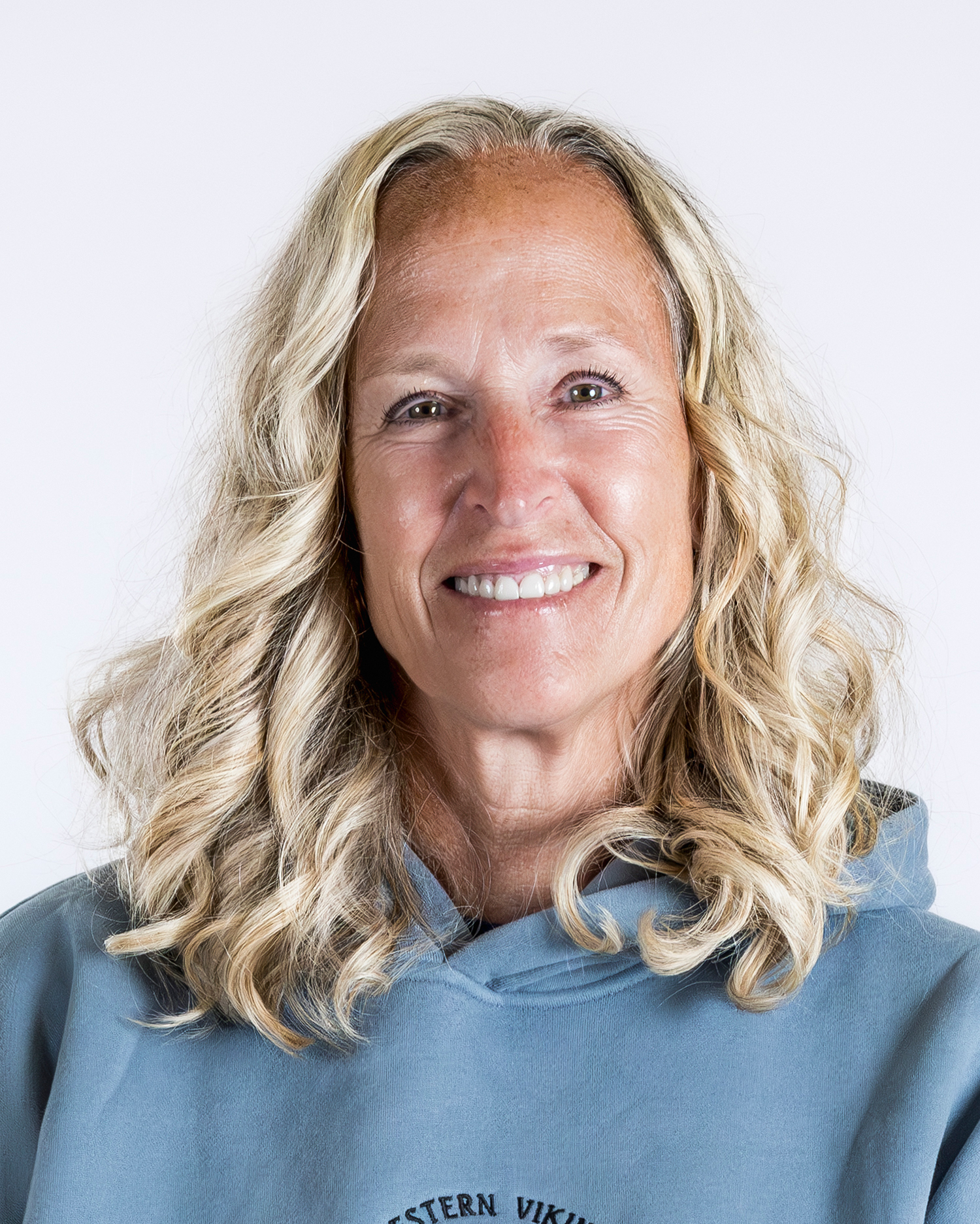 Carmen Dolfo Headshot