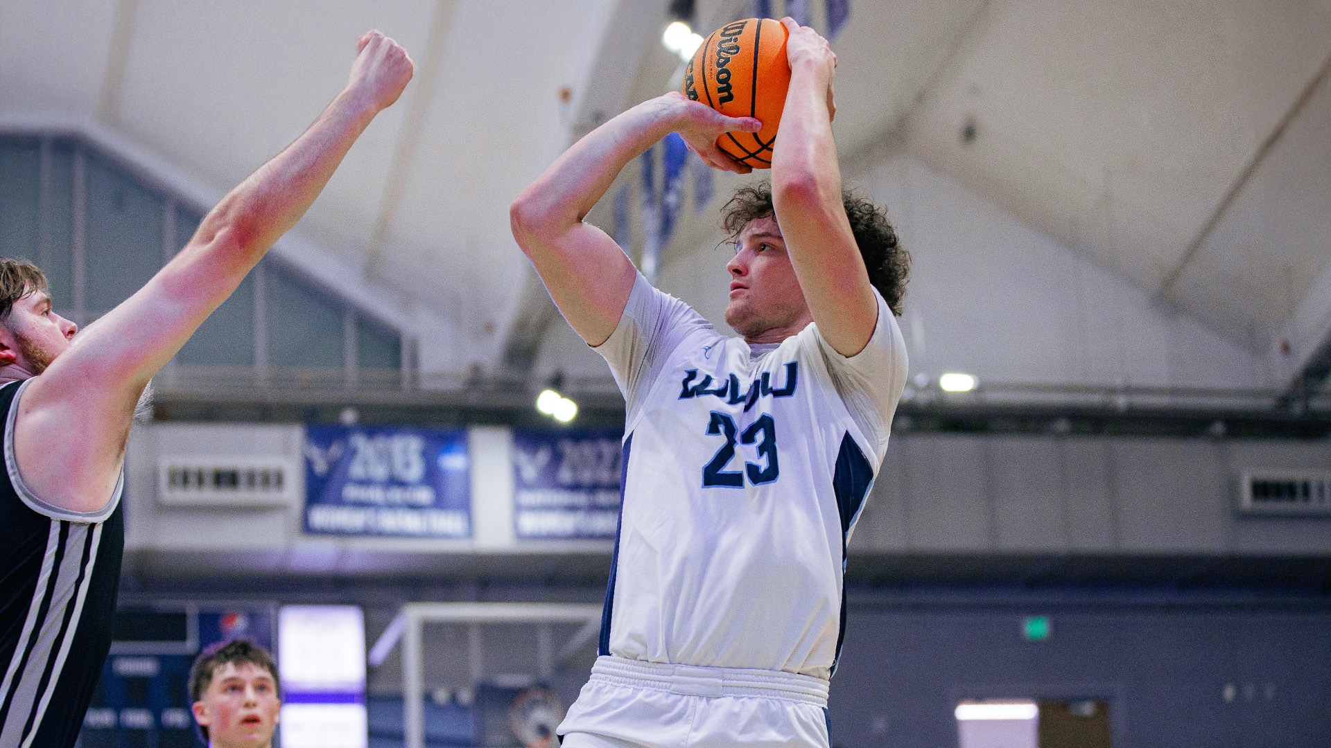 Bennett Olujic Action Photo