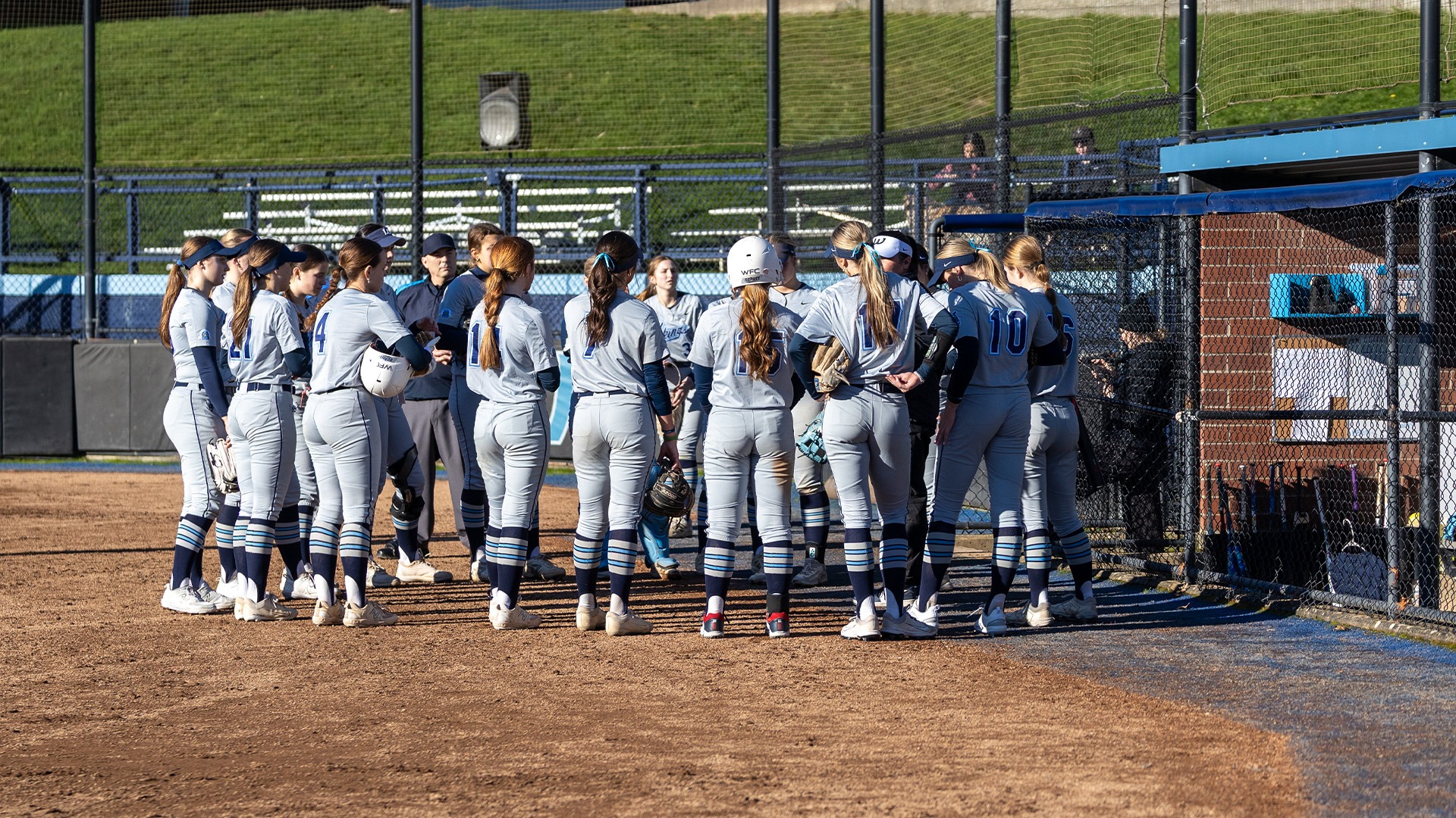 Softball Recap at D2 West Coast Challenge