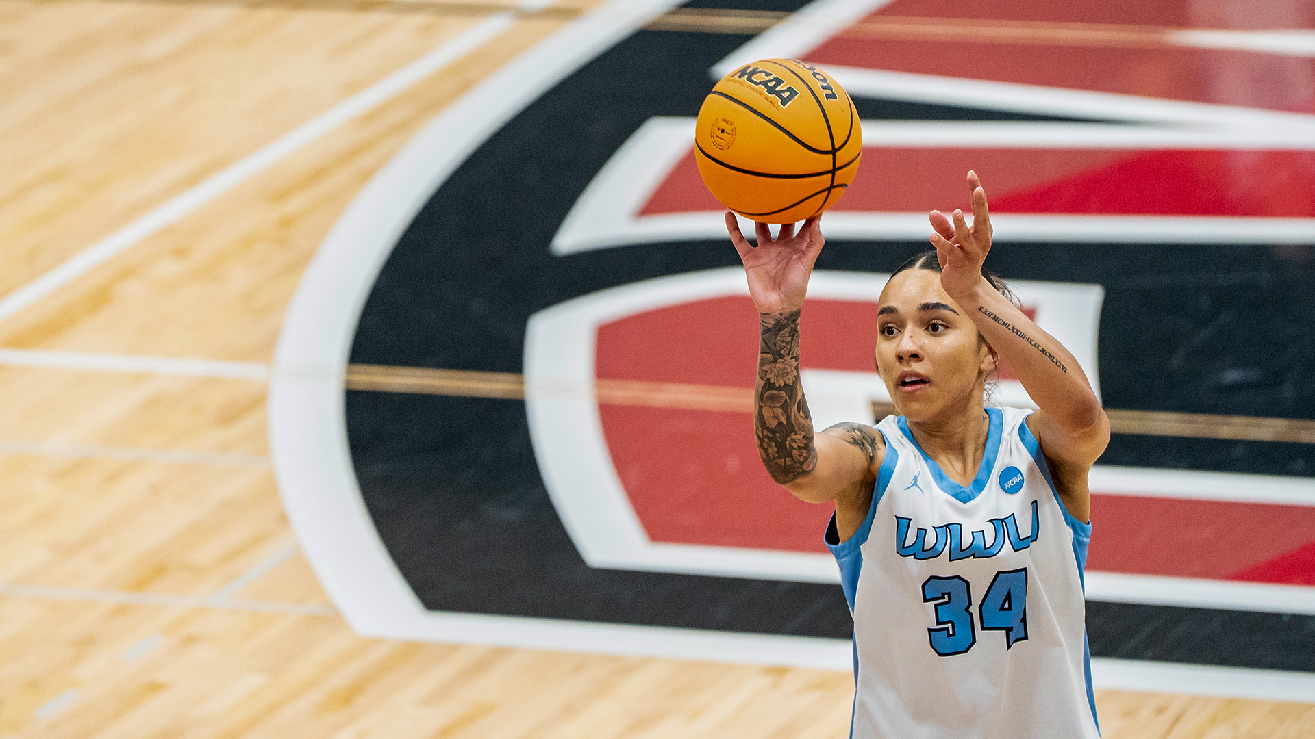 Olivia Hodges shooting a free throw in regional semifinal game.