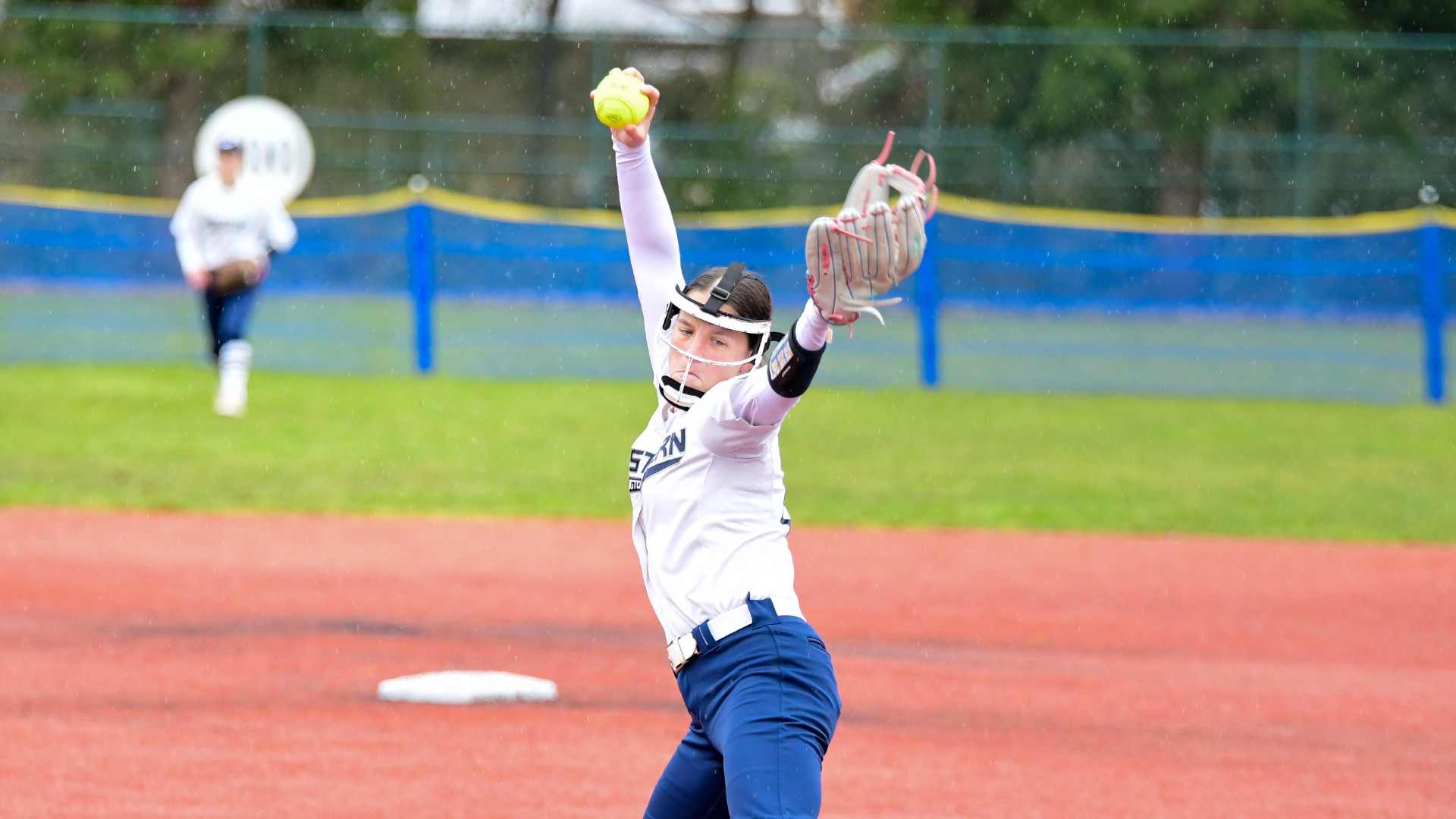 Alanna Wirtala Pitching