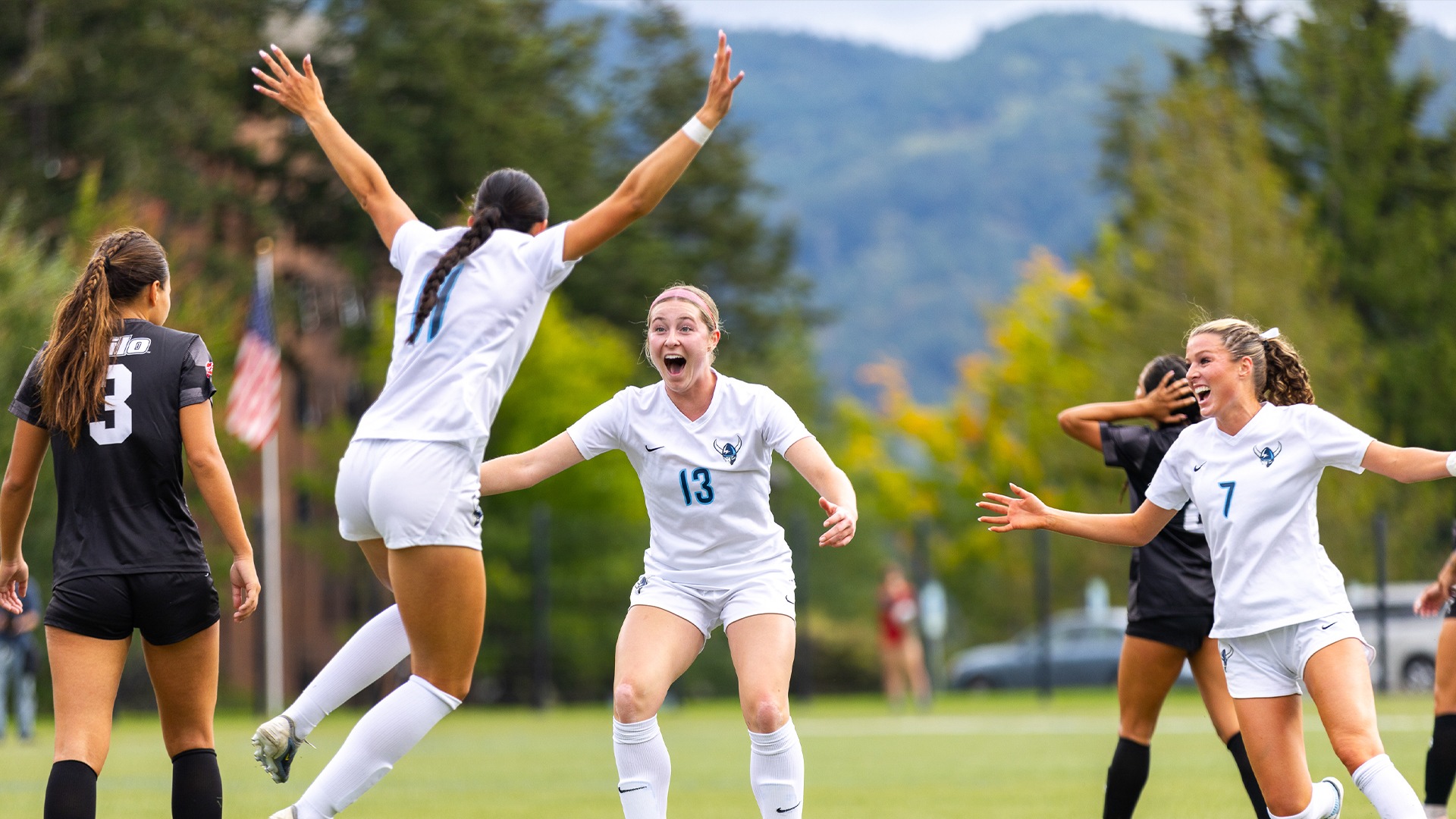 Women's Soccer Recap vs. Hawaii Hilo