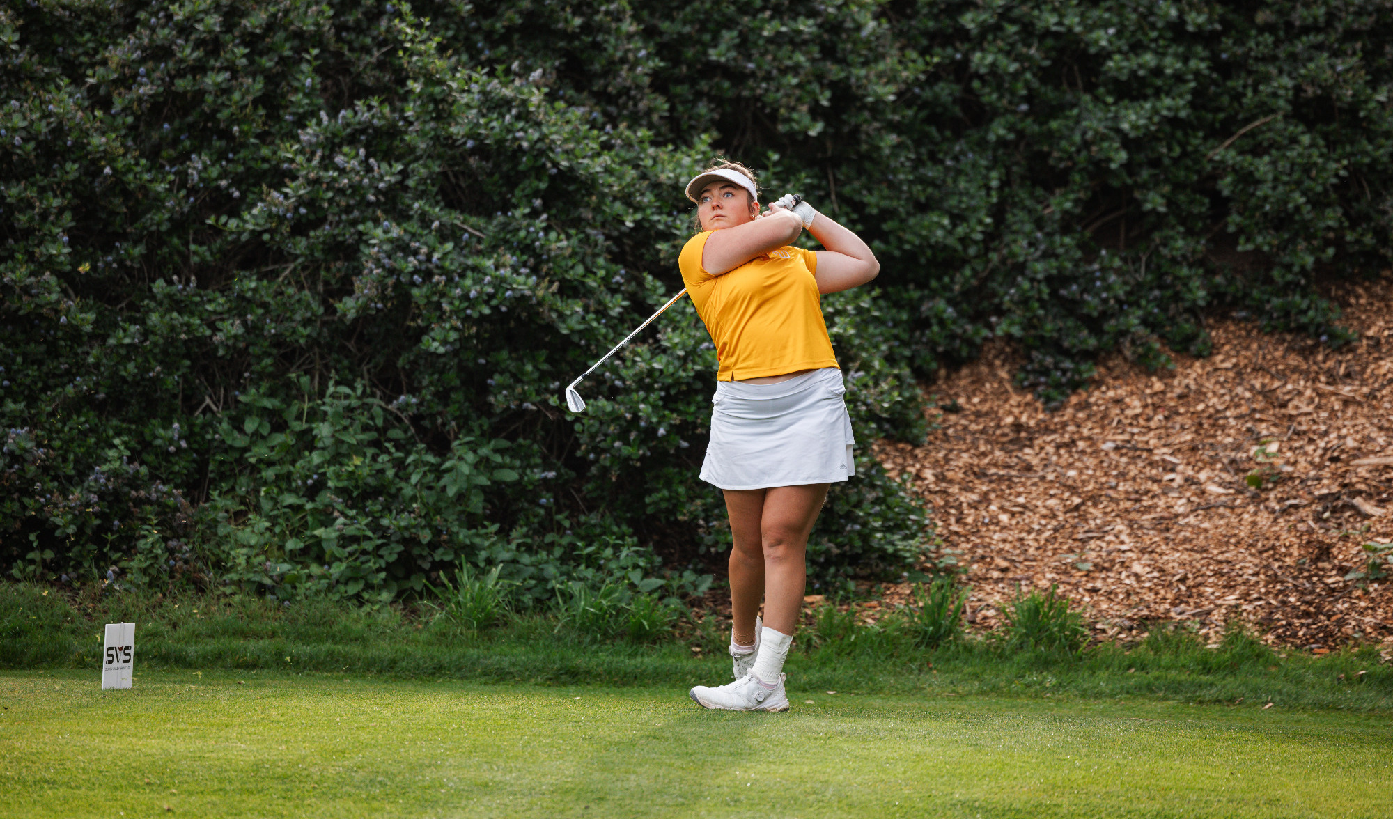 Kiley Reisner tees off at the Silicon Valley Showcase