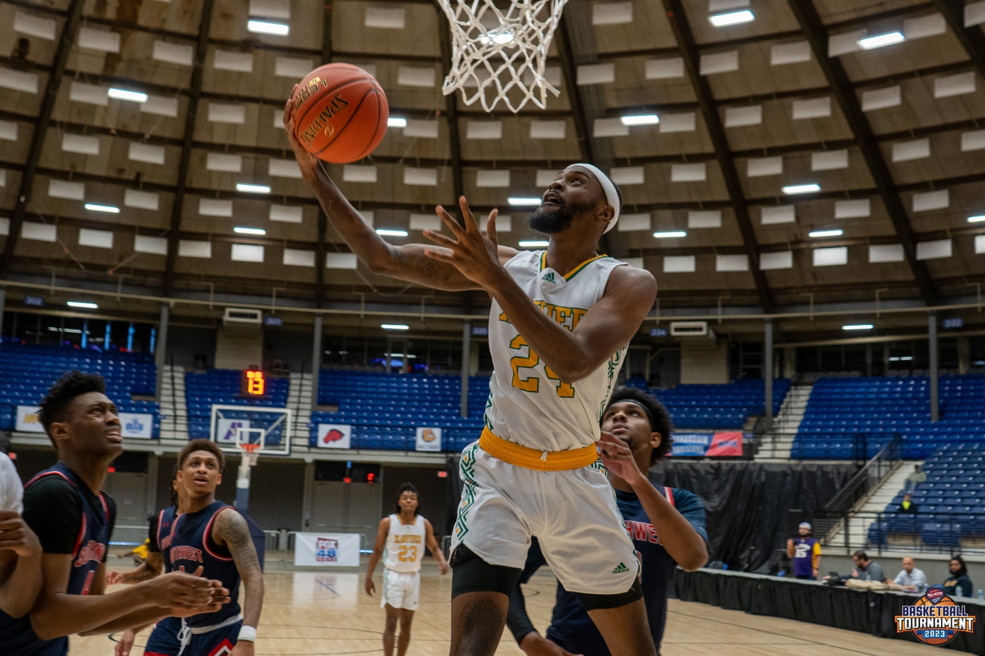 Xavier Reaves 202223 Men's Basketball Xavier University of