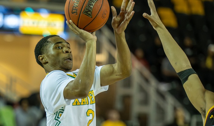 Bentravin Phillips vs Loyola 25-26