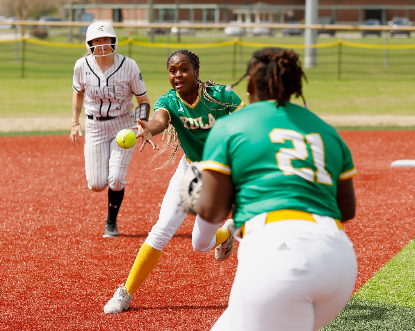 XULA softball / Amaya Williams