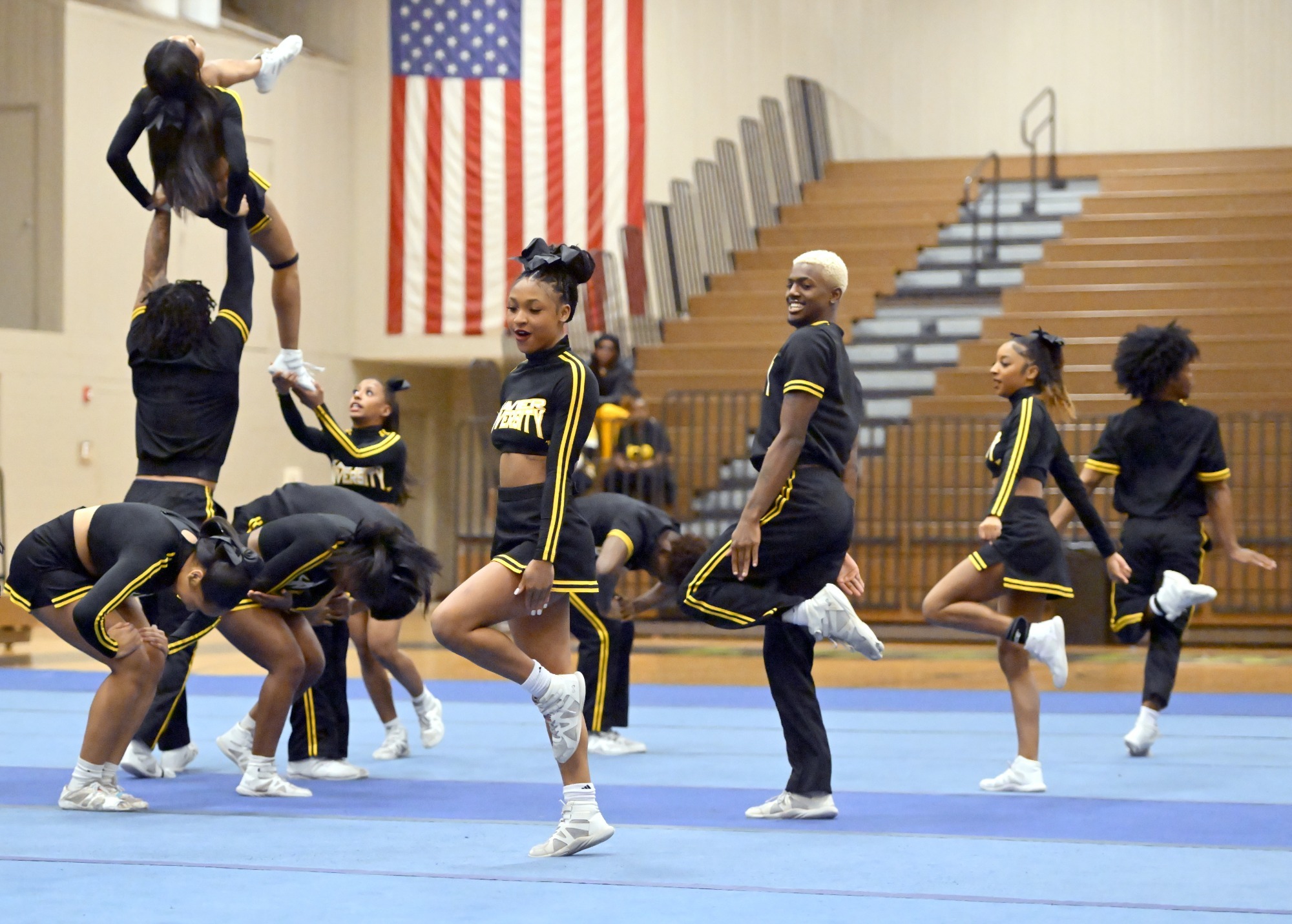 XULA competitive cheer