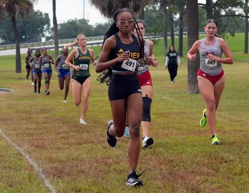 XULA women's cross country / Chris-Ann Edwards