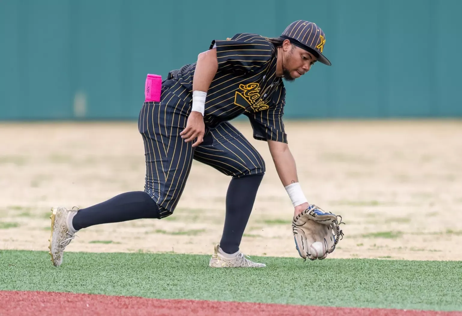 Bryce Thomas fielding 2026