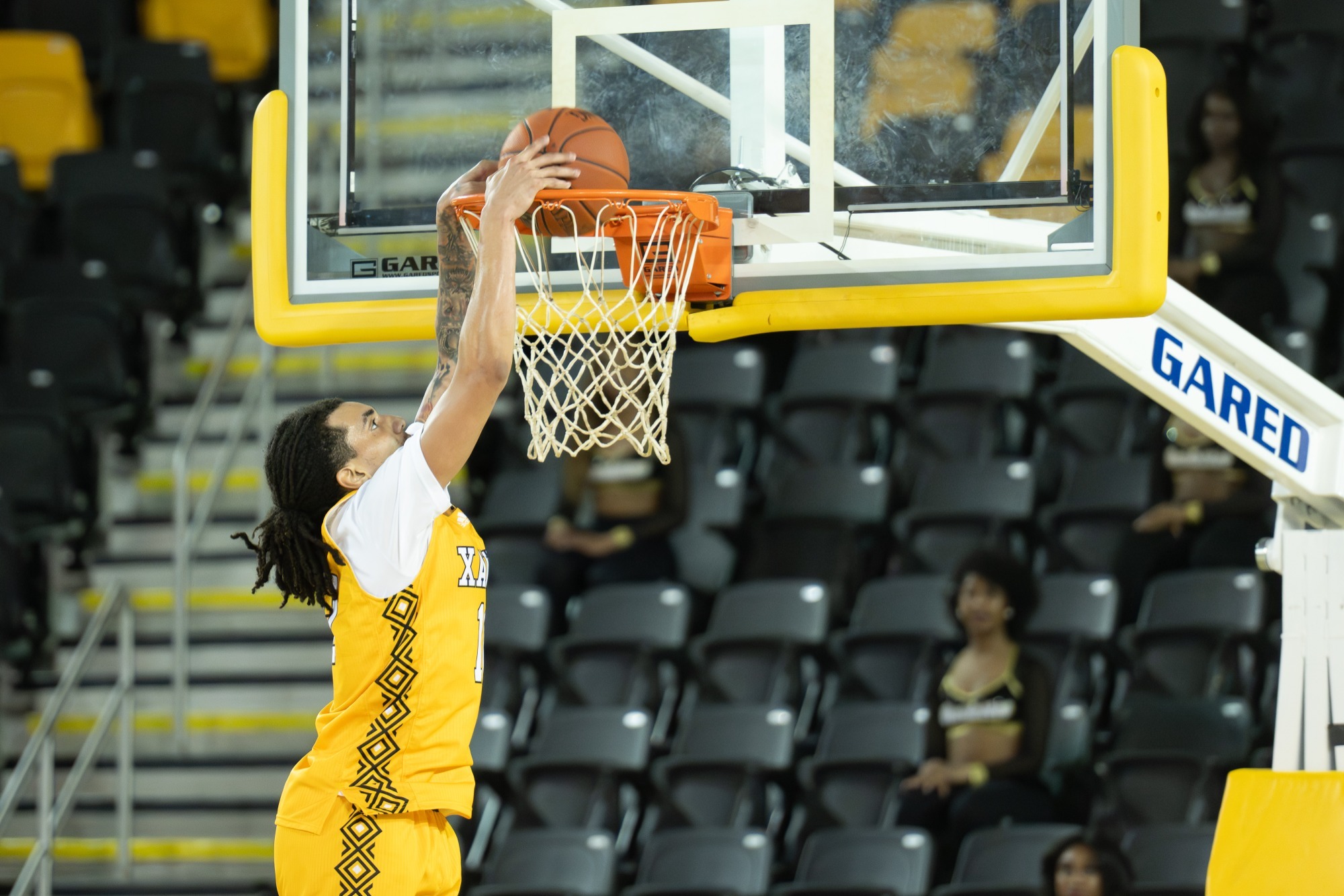 Nasir DeGruy dunks 2025-2026 versus Texas College