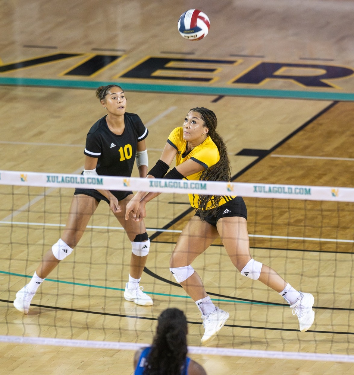 Kamea Uitenham dig versus Dillard