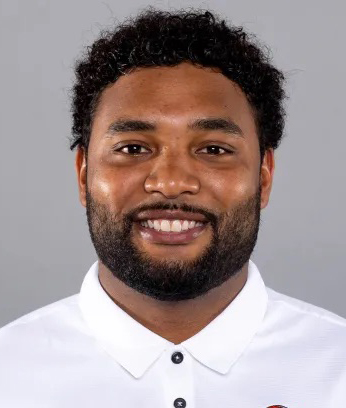 seitu smith headshot