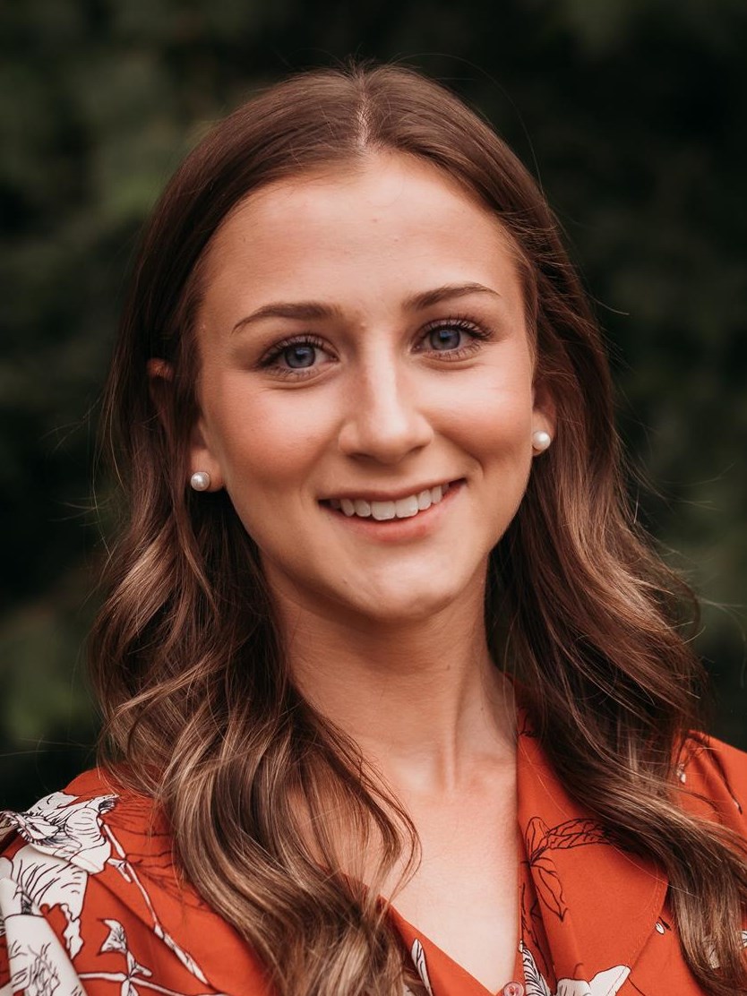 Amanda Singer.