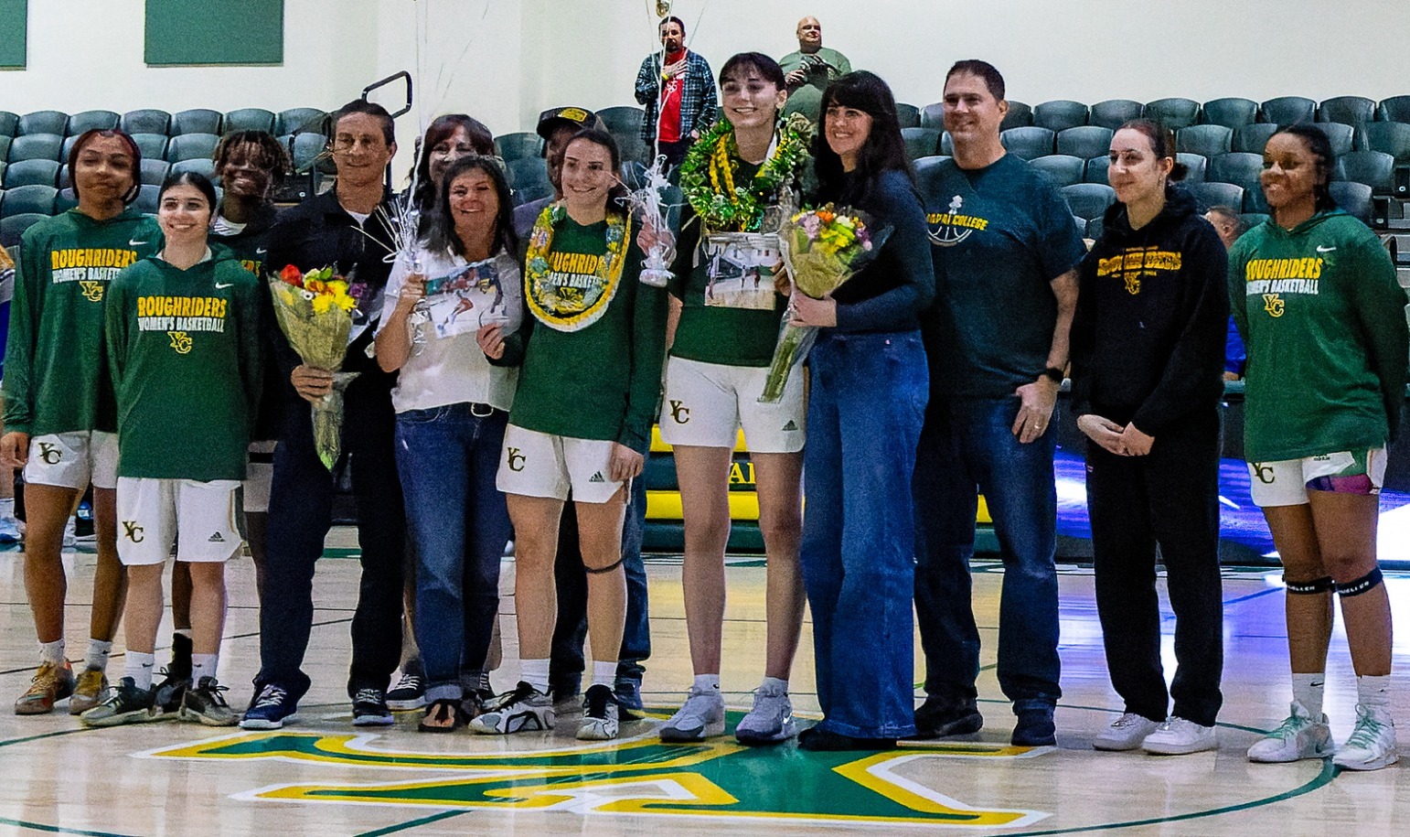 Sophomores Ellie Bennett and Courtenay Lee with team and familly!
