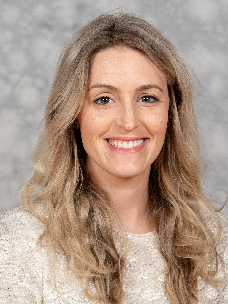 Women's Basketball Assistant Coach Janae Saunders
