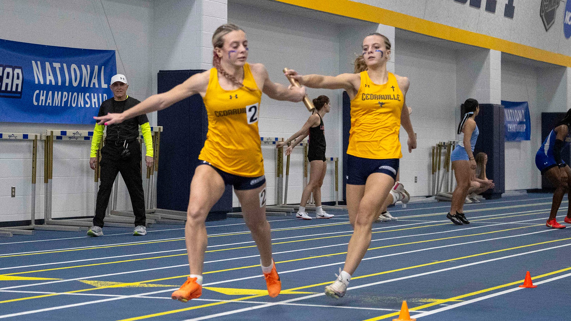 Ari and Julie Tompkins