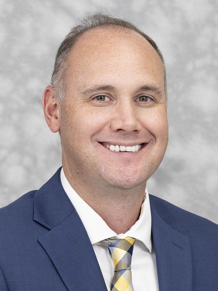 Assistant Coach Dan McNeely