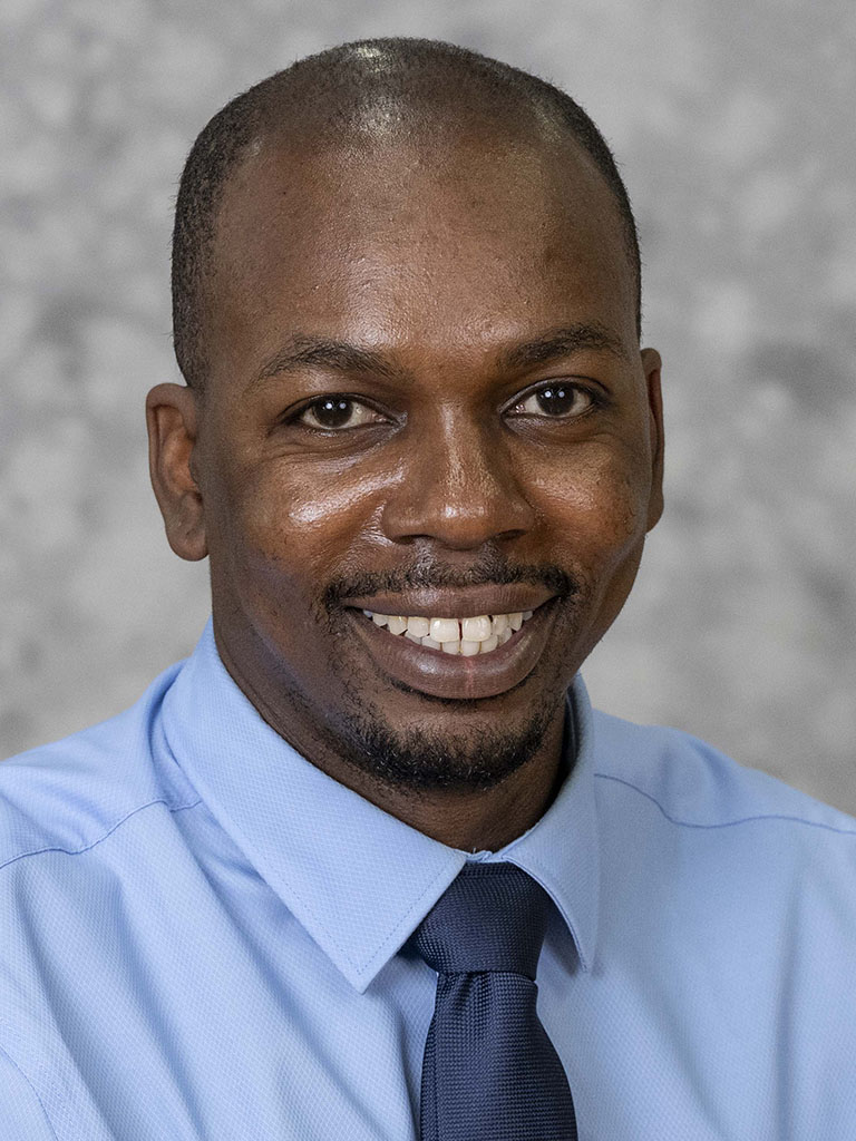 Assistant Coach Kevin Obungu