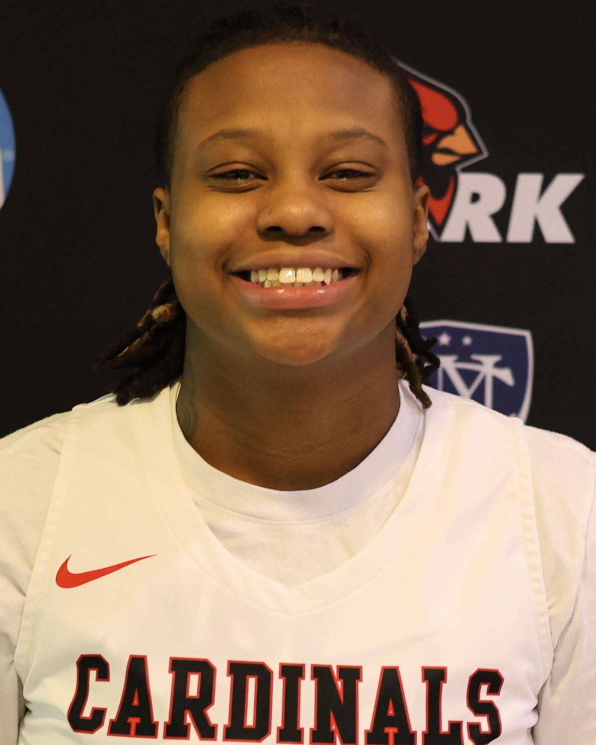Imani Gibson 