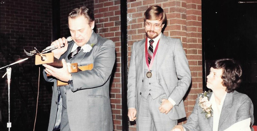 TIIDUS INDUCTED INTO ONTARIO VOLLEYBALL ASSOCIATION HALL OF FAME York