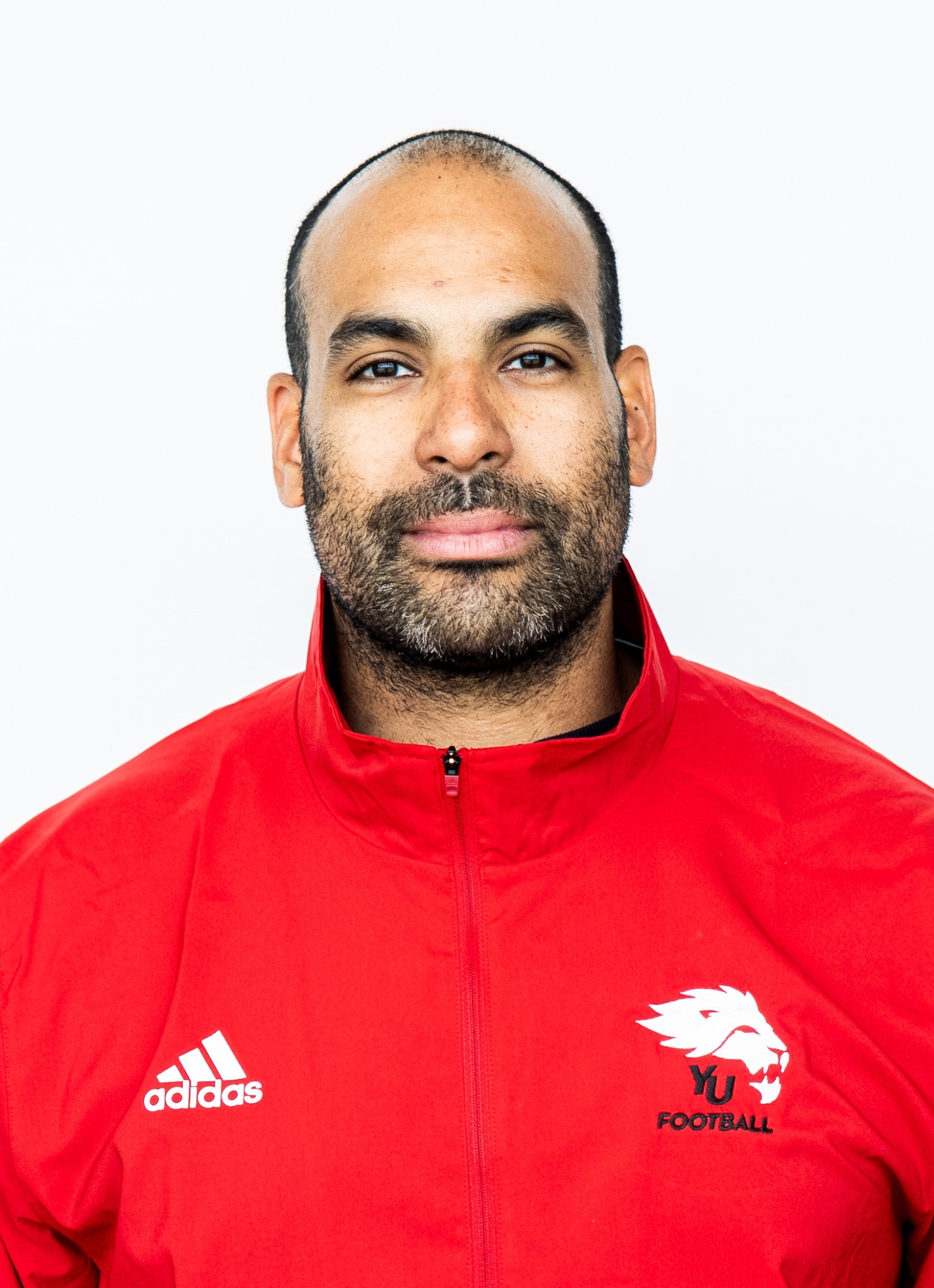 Coach Matt Deans