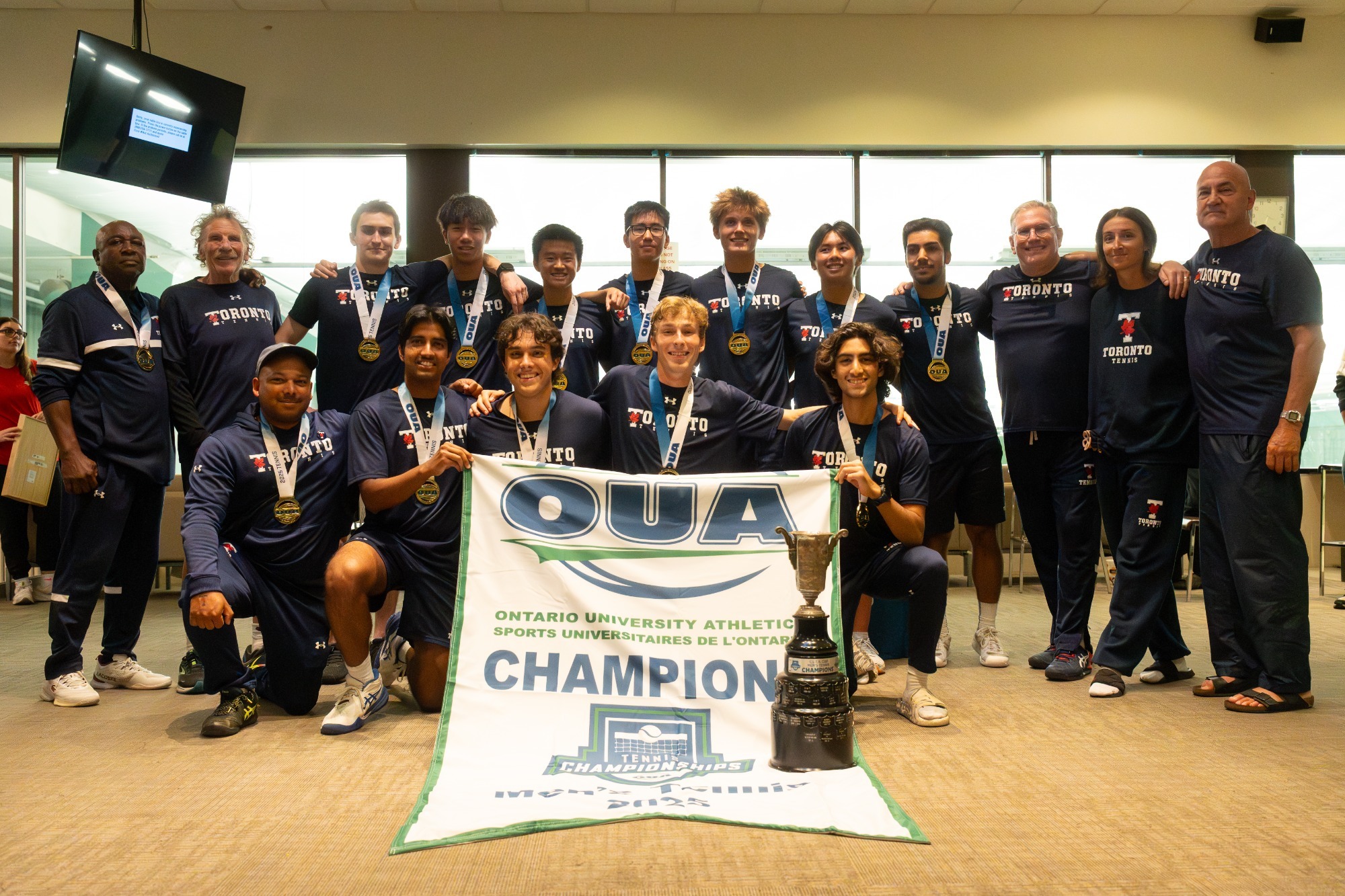 A tremendous weekend of tennis finished off on Thansgiving Sunday at the 2025 OUA Tennis Championships at Mayfair Clubs – East as the Toronto Varsity Blues looked to come home with the double gold medal.