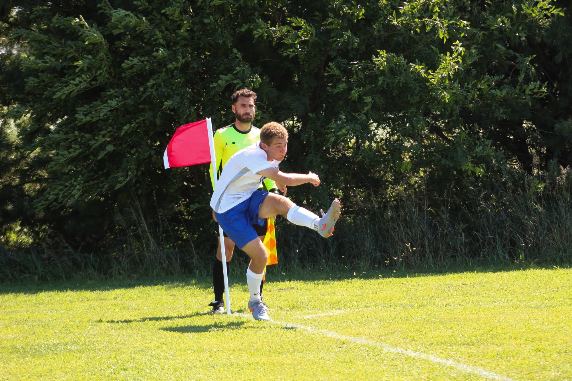 Hulme takes corner kick