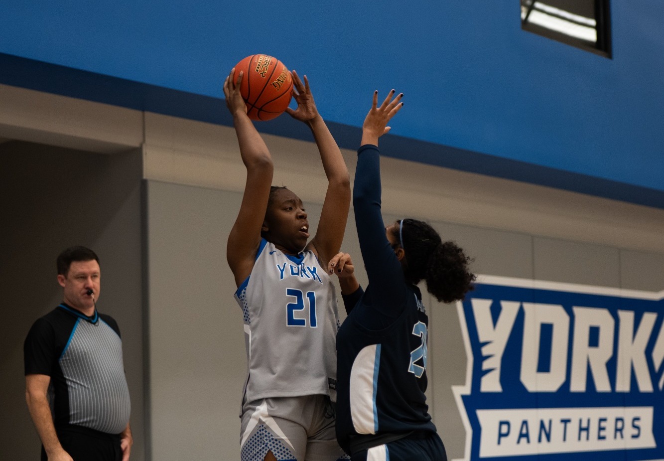 Rand finds teammate in early season contest