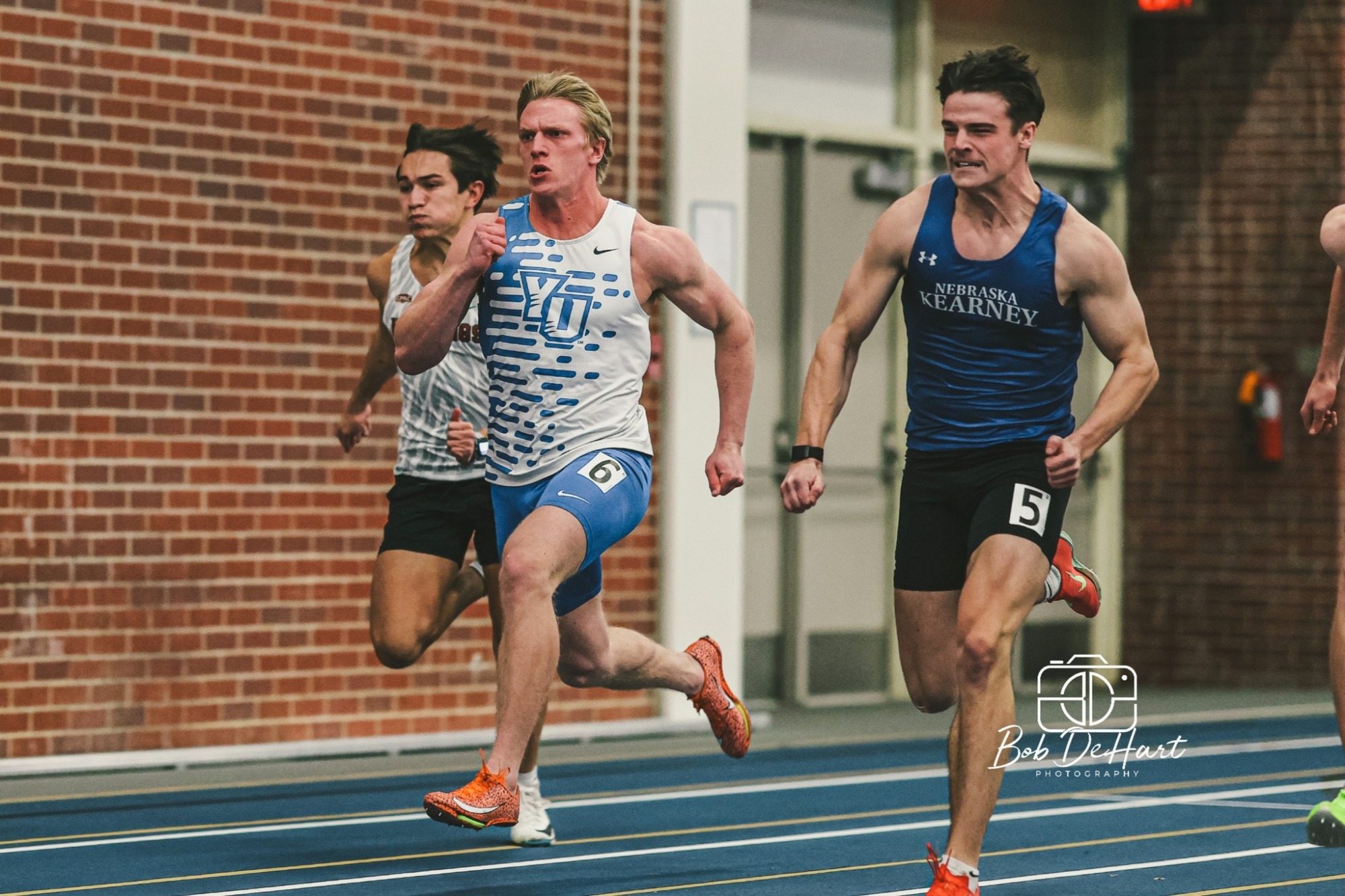 Neuhalfen runs 60 meters at UNK