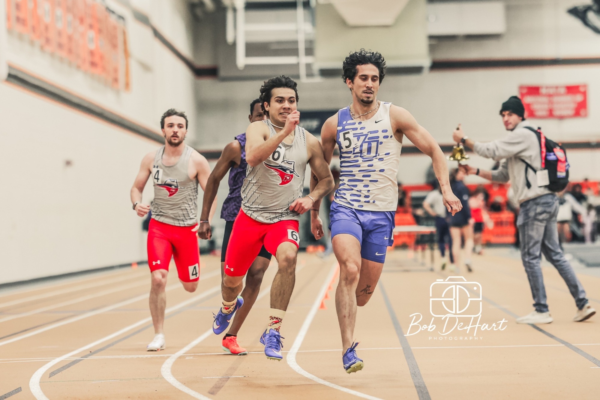 Hodson battles in the 400