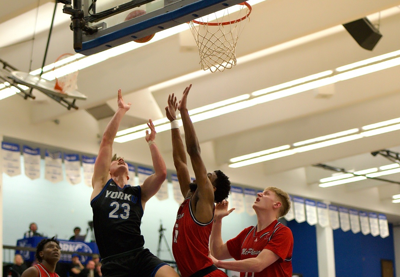 Nutting scores bucket against McPherson