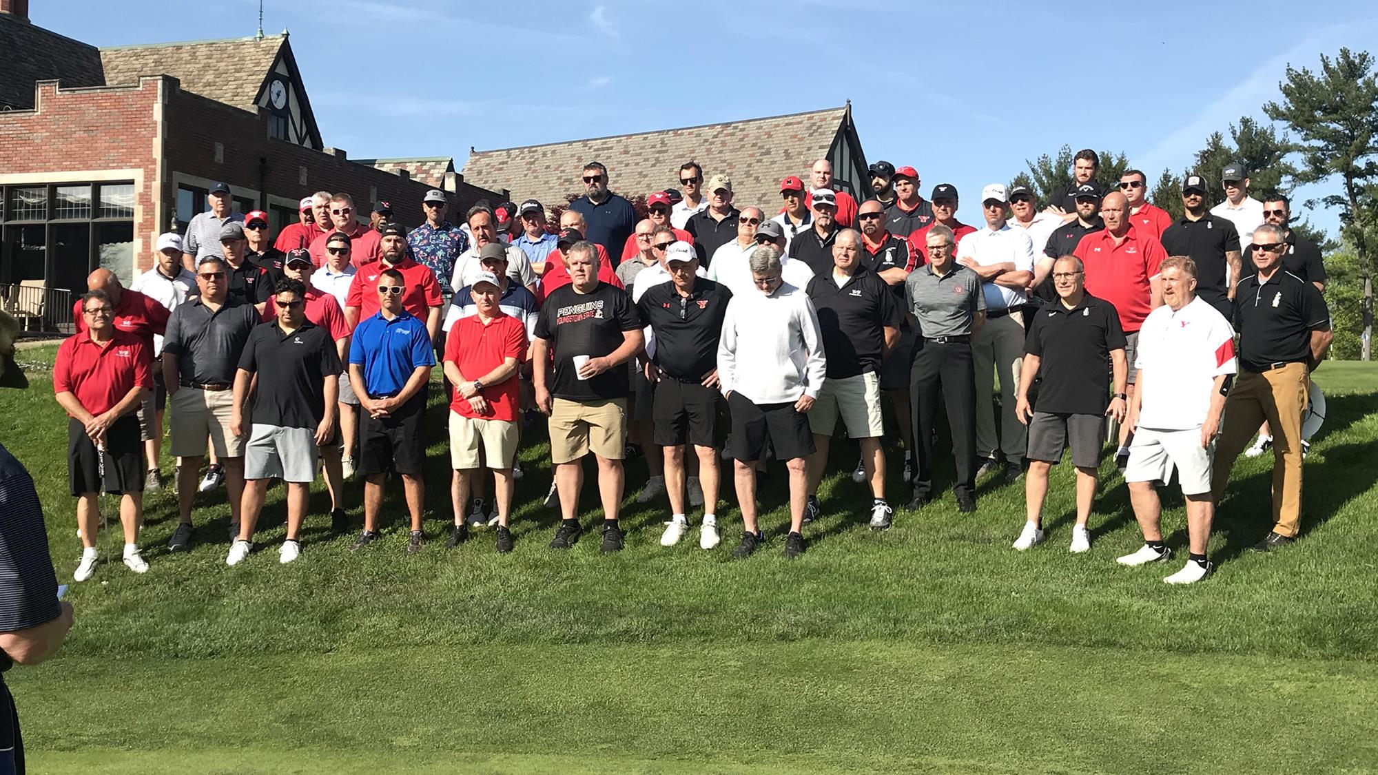 Football Alumni Enjoy Perfect Day At Youngstown Country Club Youngstown State University