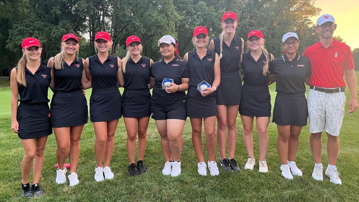Khuanrudee Claims Medalist Honors as Penguins Win YSU Kickoff