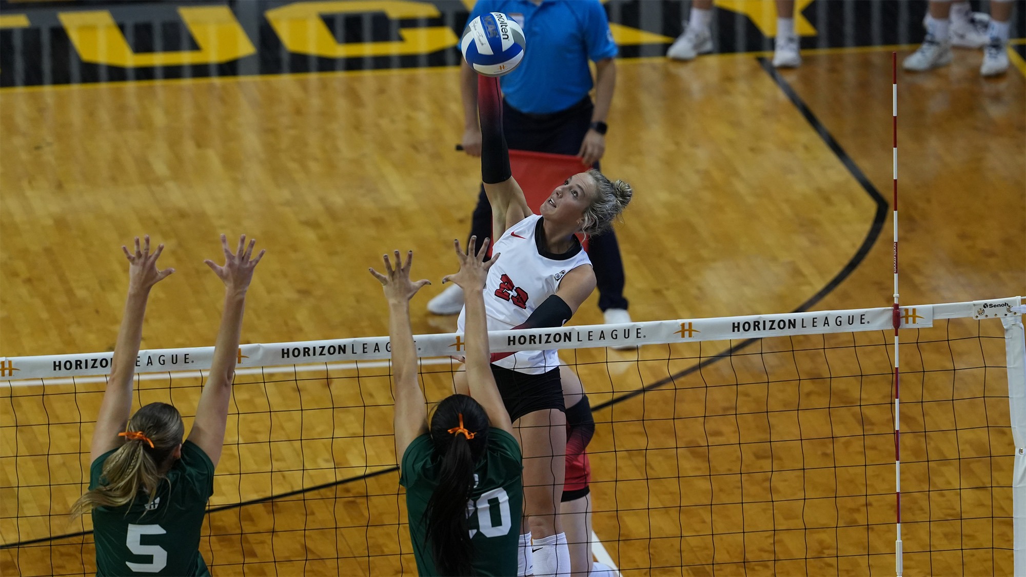 Abbie Householder attacks a ball for Youngstown State in its 3-2 win over Green Bay in the quarterfinals of the 2025 Horizon League Volleyball Championship.