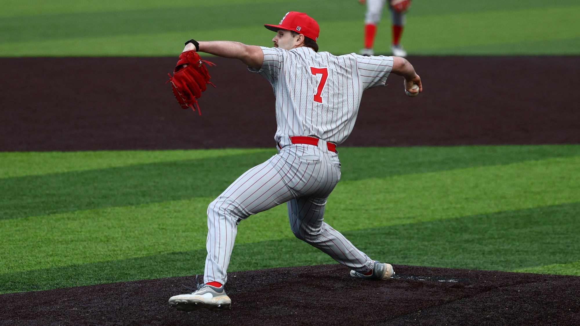 Luke Zmolik delivers a pitch for YSU during a baseball game at Longwood on Feb. 27, 2026 (Photo by Bryson Chavez)